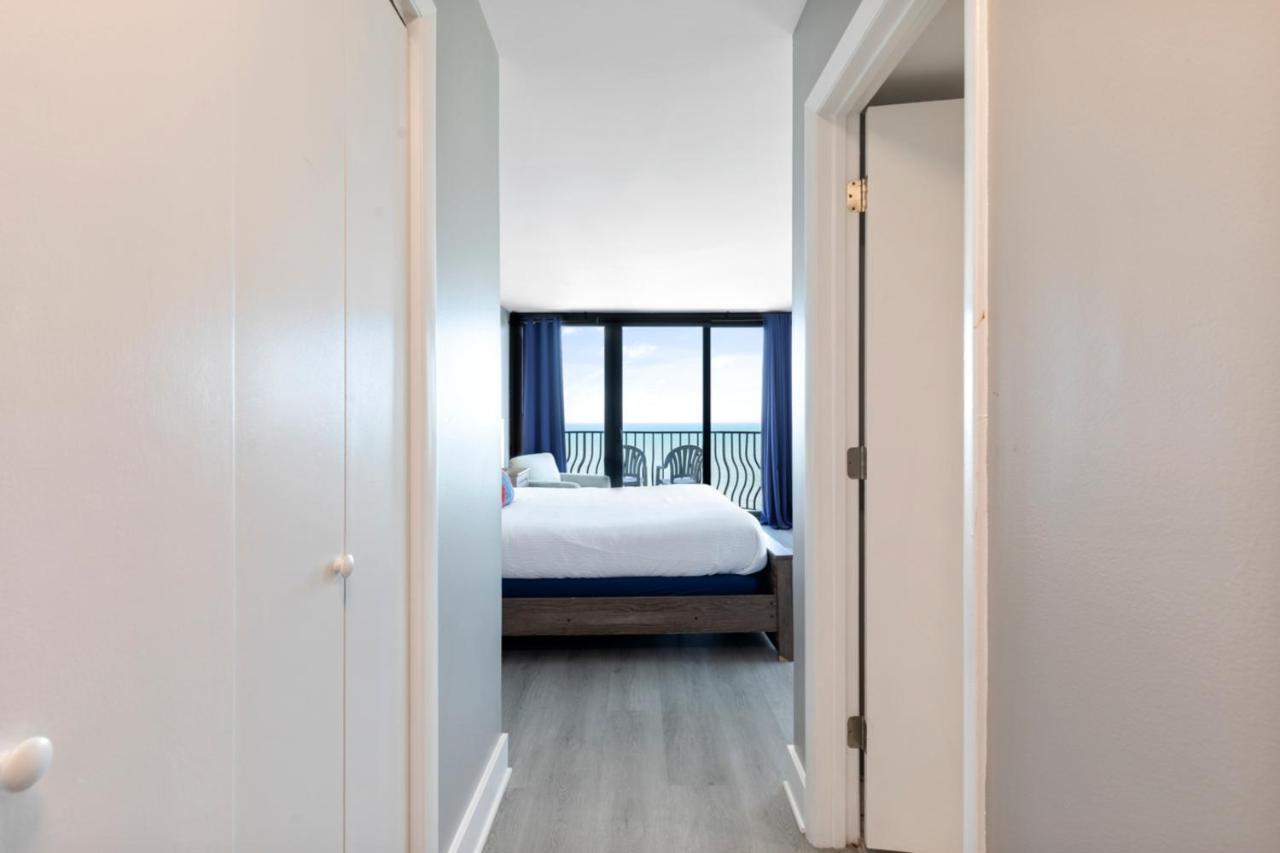 Hosteeva 17Th Floor Palms Resort Penthouse Oceanfront W Balcony 미를 비치 외부 사진